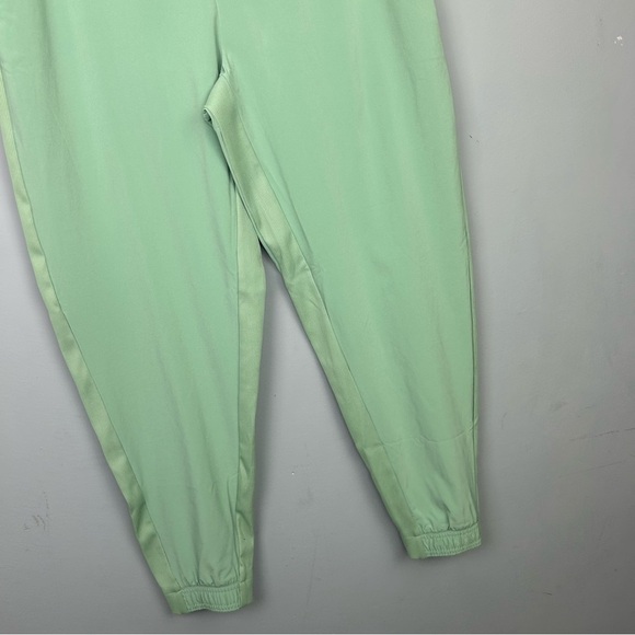 ATHLETA women’s Brooklyn joggers pants size 16 lightweight Quick dry zip pockets - Picture 15 of 16